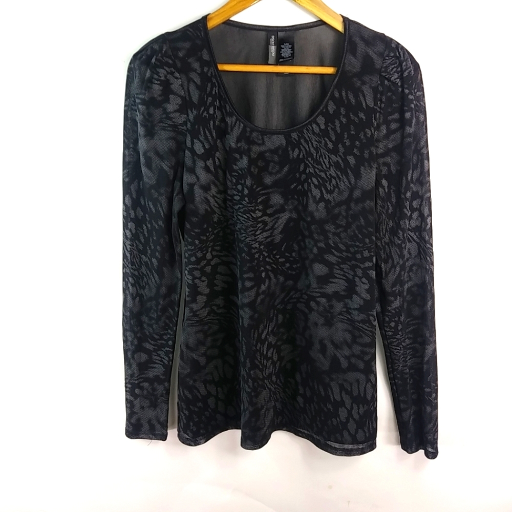 Bisou Bisou XL Whimseygoth Black On Black Scroll Print Top Plus